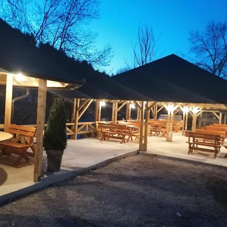 Bed and Breakfast Rivera Club Raska Экстерьер фото