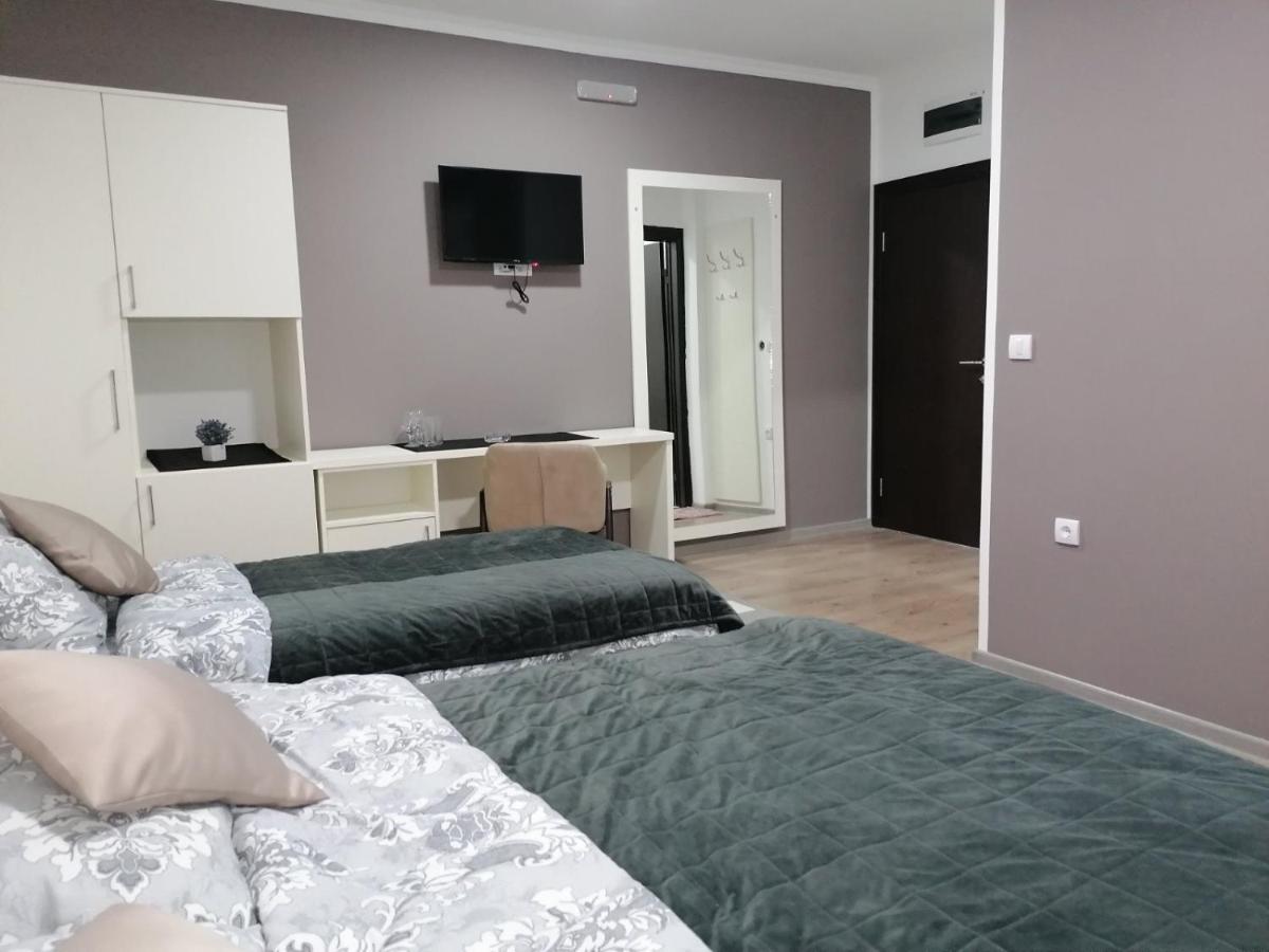 Bed and Breakfast Rivera Club Raska Экстерьер фото